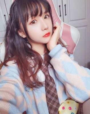 少爷～别揉我胸啊嗯动漫