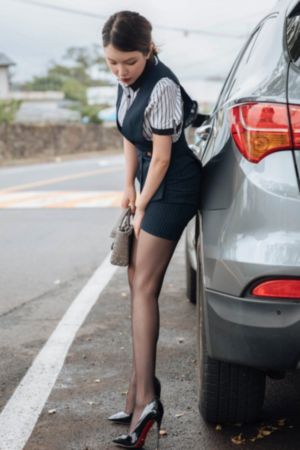《图书馆的女朋友》