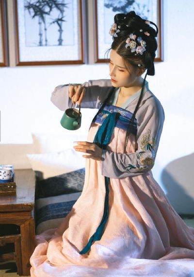 午夜免费高清视频