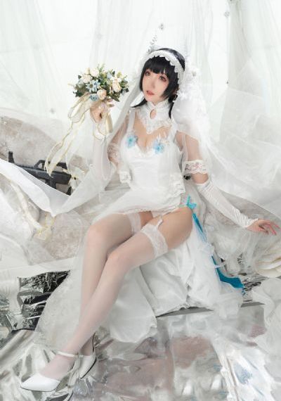最年轻的小姨子