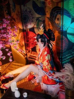 女警乳链乳环蒂环铃铛调教